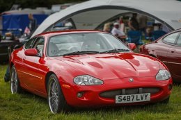 a striking Jaguar XKR! Brit artistry, Indian owners. (P&P/Flickr)