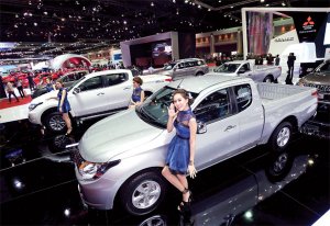 Thai auto industry changes gears