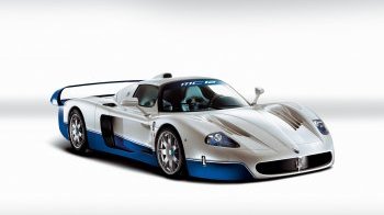 U Drive Cars chatting Italian - Maserati MC12.